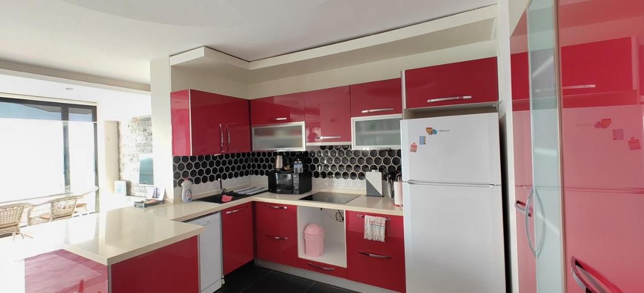 Apartamento Amazing Seaview Flat Kusadasi Exterior foto